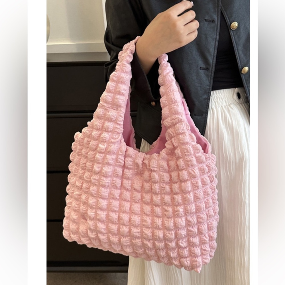 🌸Pink Textured Tote Bag
